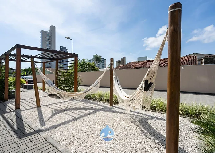 Aptos Em Bal Picarras A150M Da Praia, Dois Quartos, Sala De Estar, Cozinha Completa, Sacada Com Churrasqueira, Wi-Fi, Piscina, Portaria 24H, Playground E Quadra De Esportes