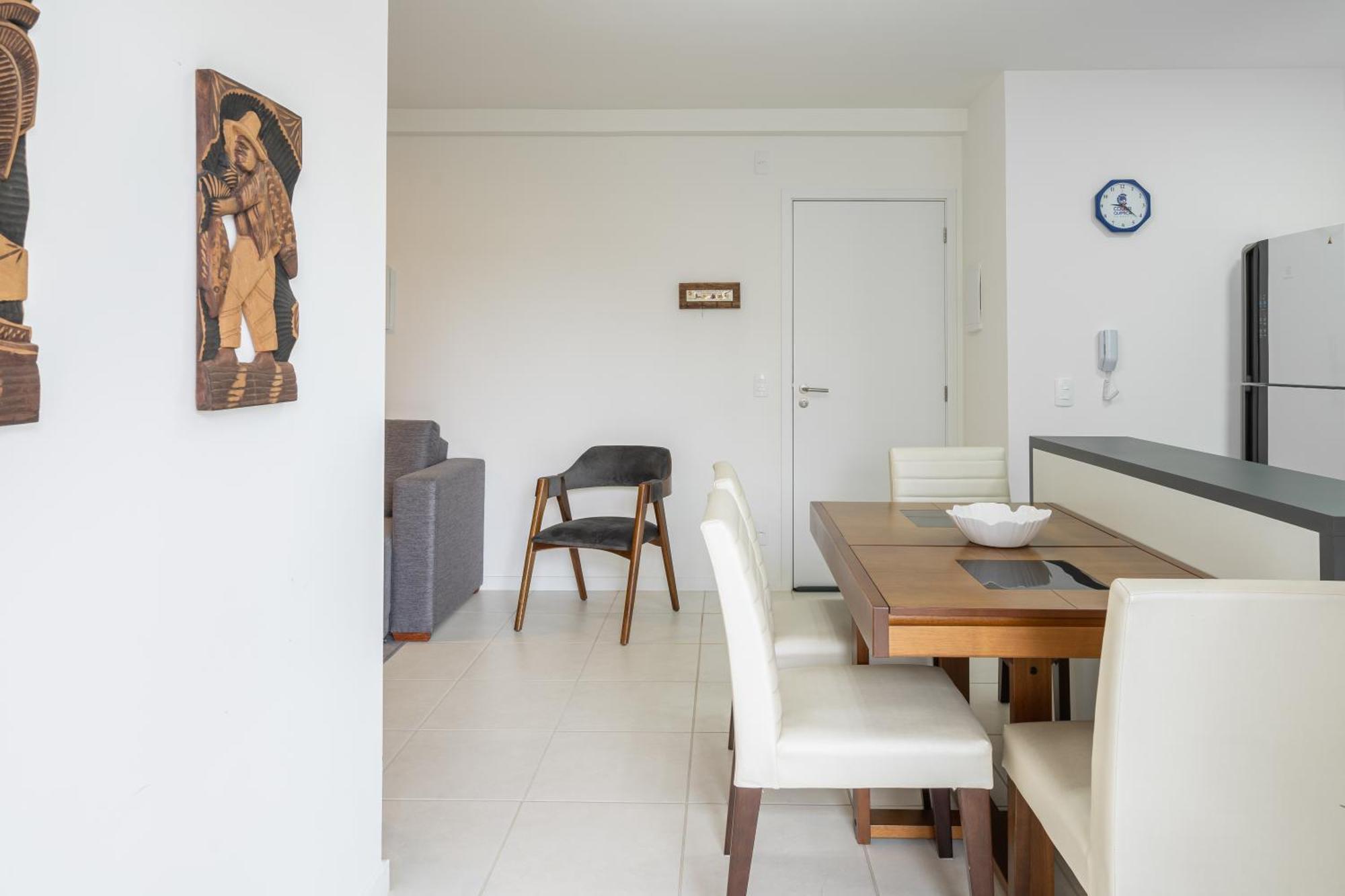Apartment Beachfront Apartments: Ocean-view Oasis With Pool And Bbq