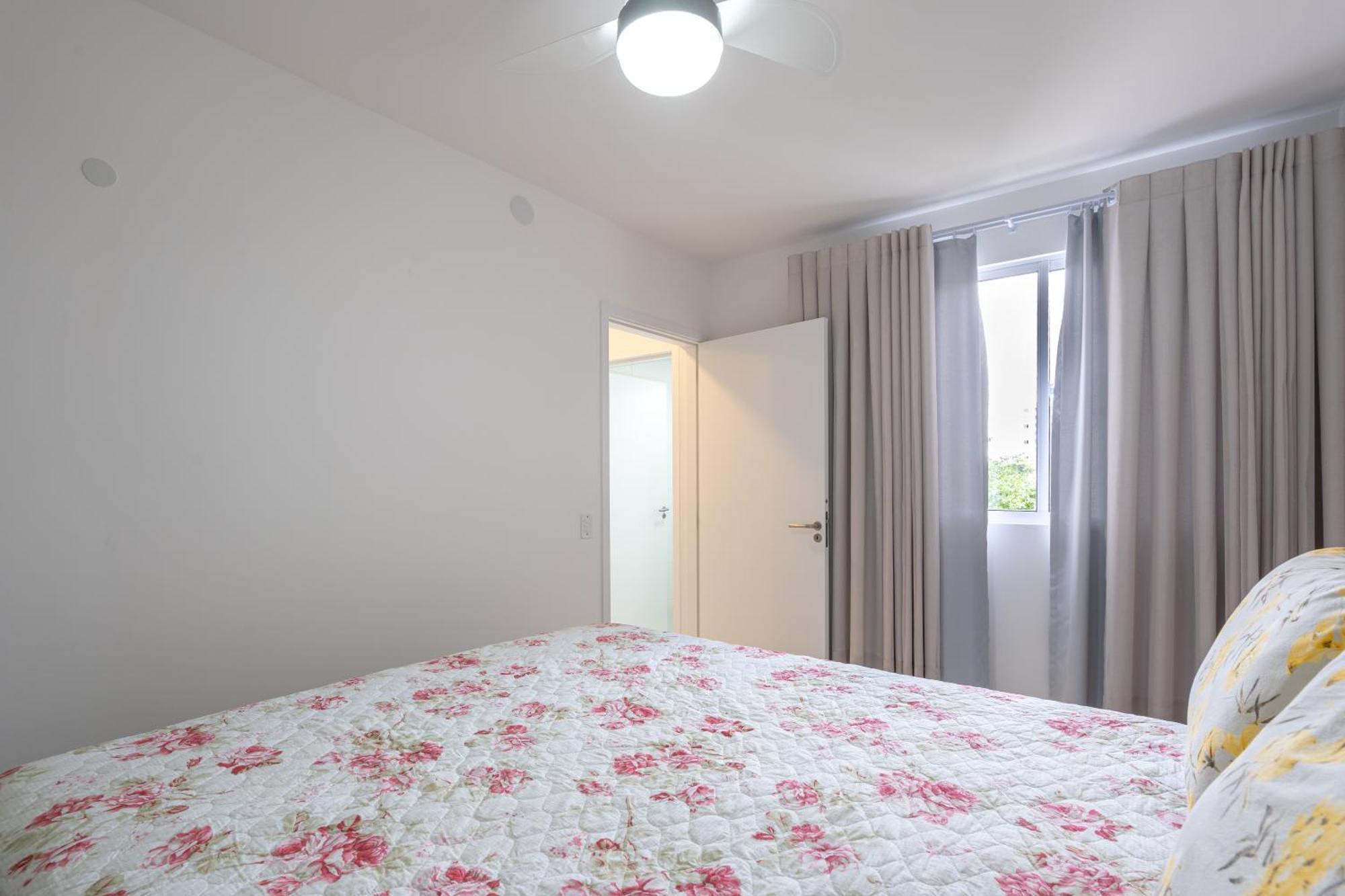 Apartment Beachfront Apartments: Ocean-view Oasis With Pool And Bbq Picarras