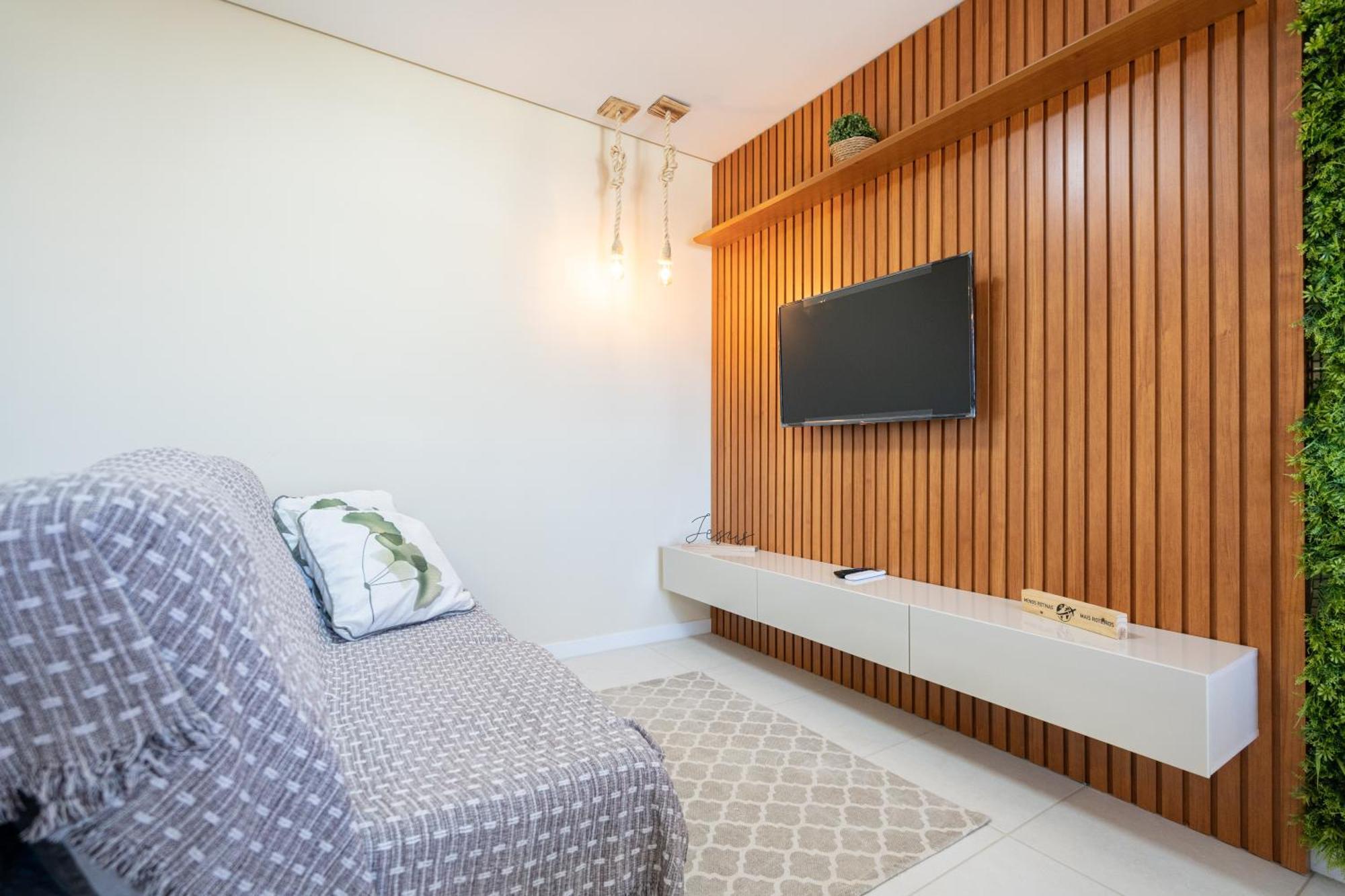 Apartment Beachfront Apartments: Ocean-view Oasis With Pool And Bbq *
