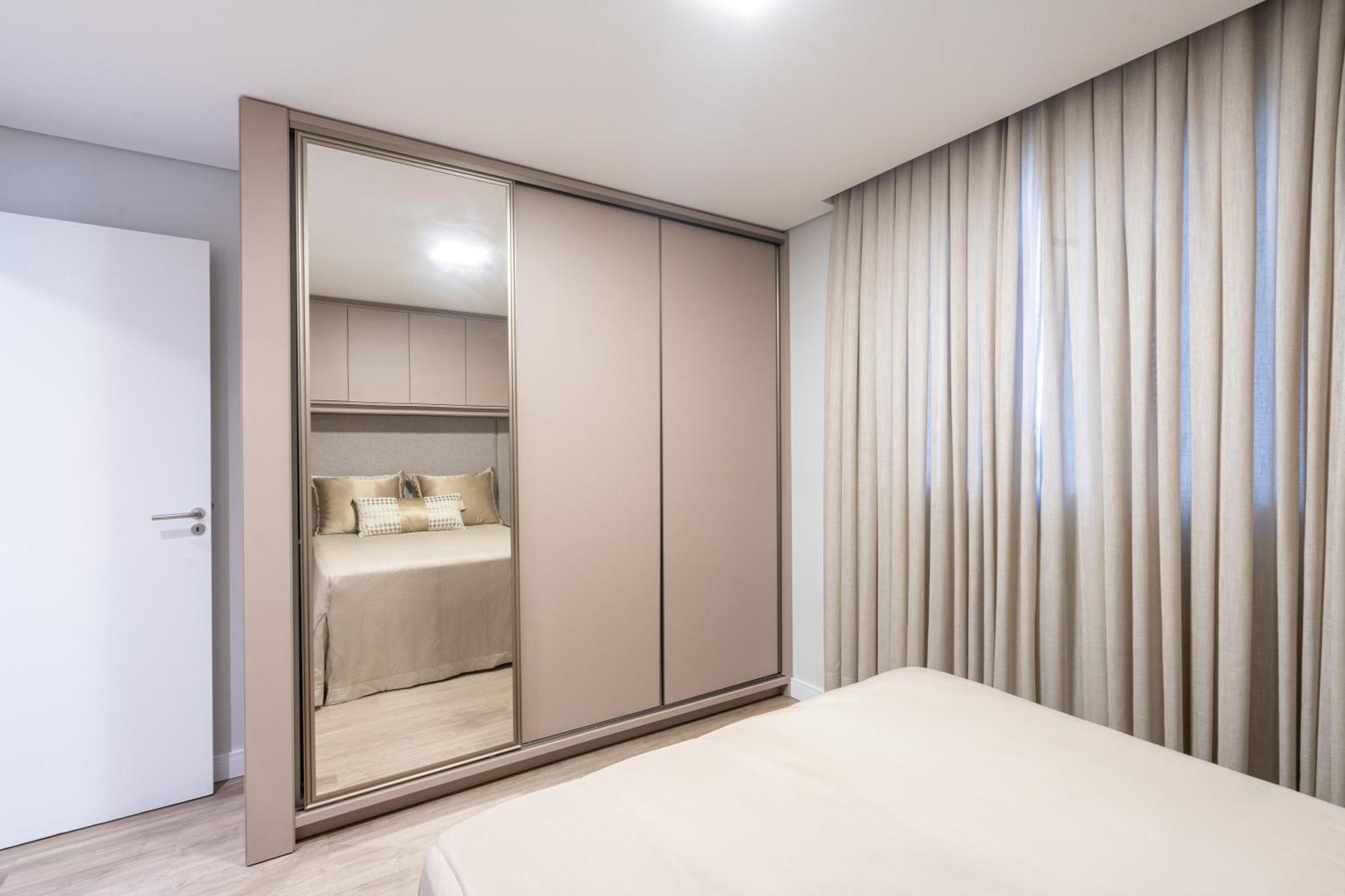 Beachfront Apartments: Ocean-view Oasis With Pool And Bbq *